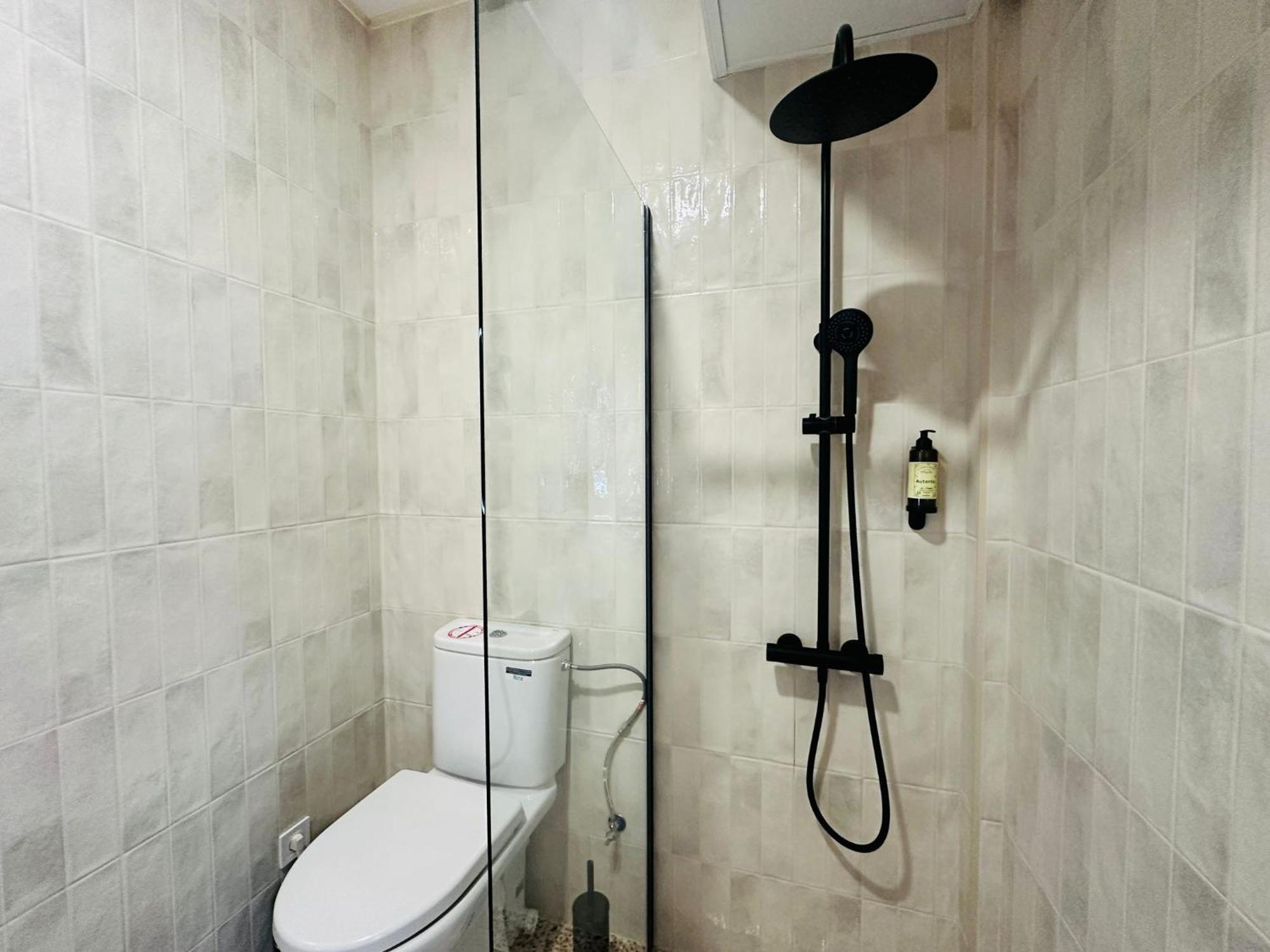 Autentic Boutique Moncloa Madrid Luaran gambar