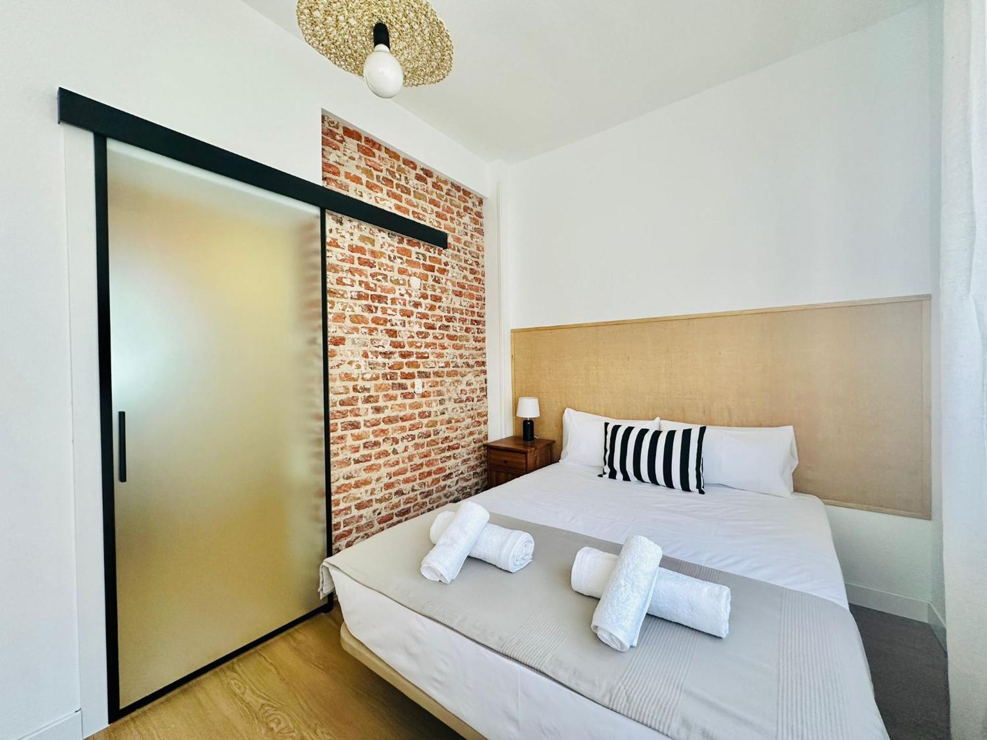 Autentic Boutique Moncloa Madrid Luaran gambar