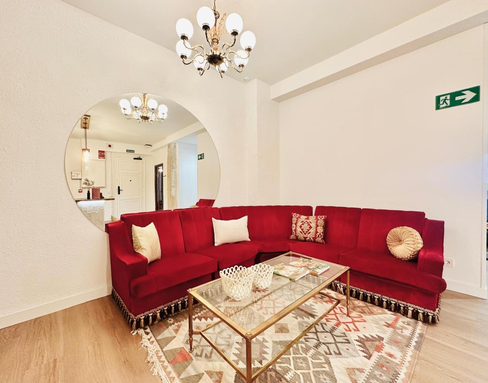 Autentic Boutique Moncloa Madrid Luaran gambar